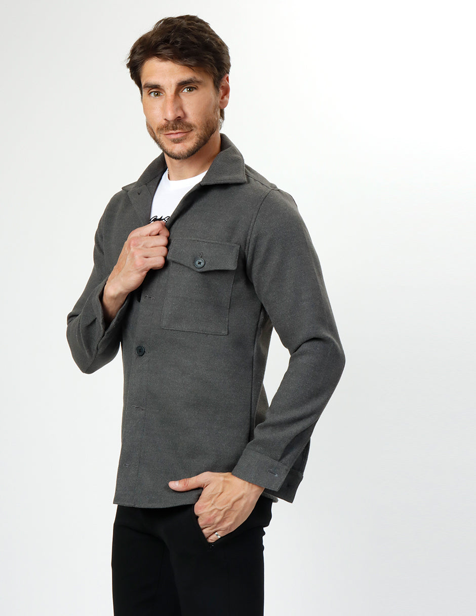 Sobre Camisa Gris